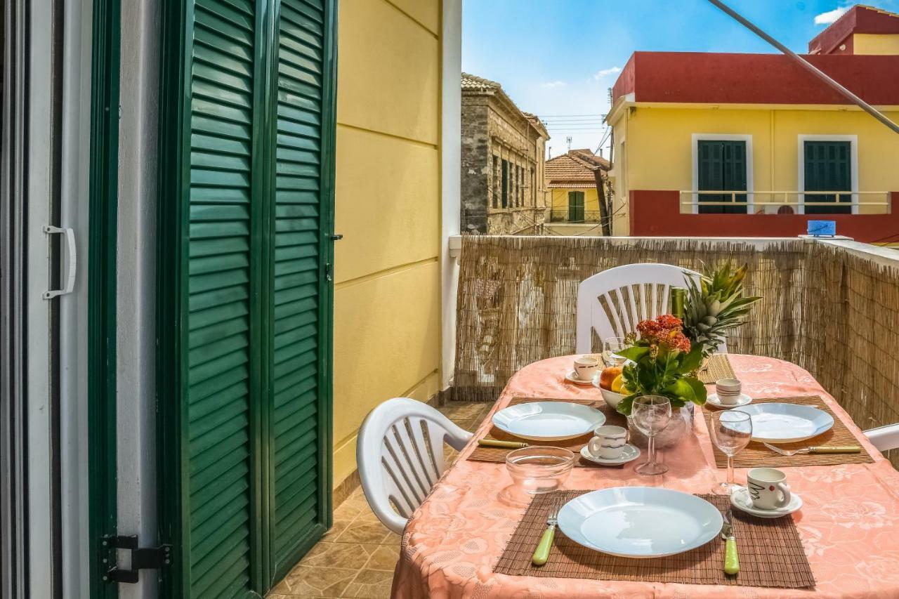 Modern Flat With Beautiful Views In South Of Corfu Appartamento *