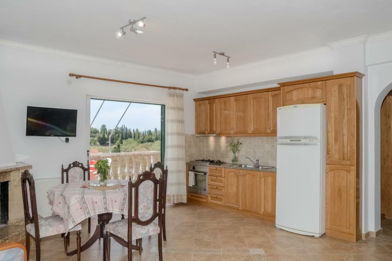 Appartamento Modern Flat With Beautiful Views In South Of Corfu